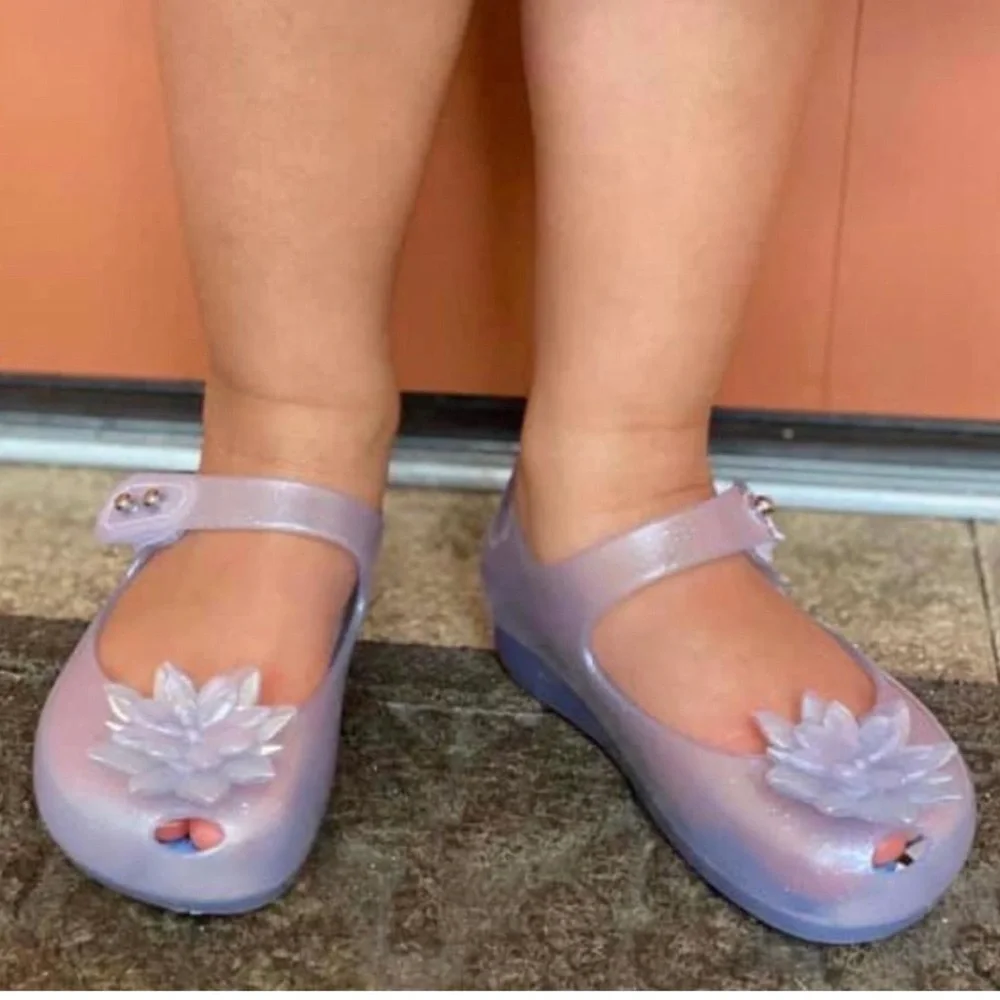 Frozen Kids Shoes with Purple Flower by Mini Melissa
